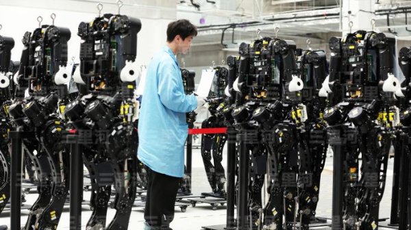 亿海智投 从“世界工厂”到“世界脑厂”，中国积蓄发展新动能